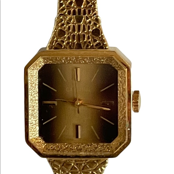 Vintage Cardinal Gold tone nugget square fancy face watch womens - Picture 3 of 16